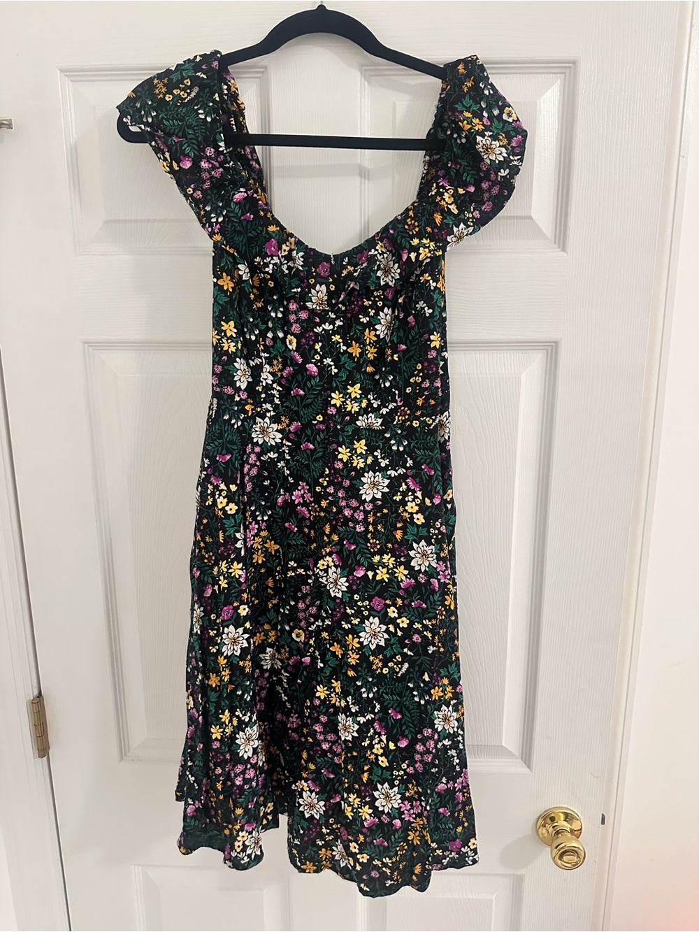 Old Navy Floral Flutter Sleeve Mini Dress Women’s Medium Black Yellow Smocked